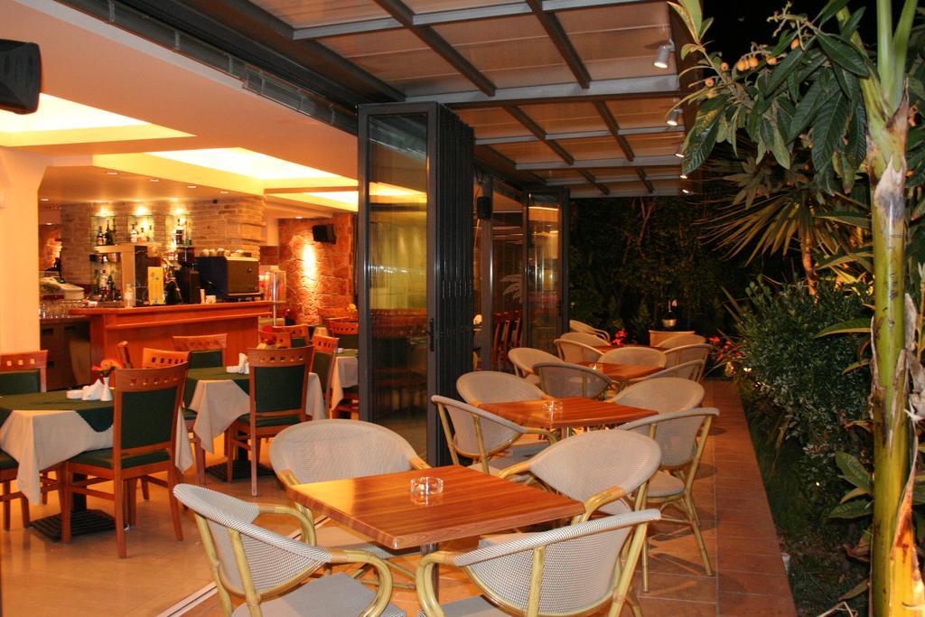 Paradise Lost Hotel-Apartments Tolo Ngoại thất bức ảnh