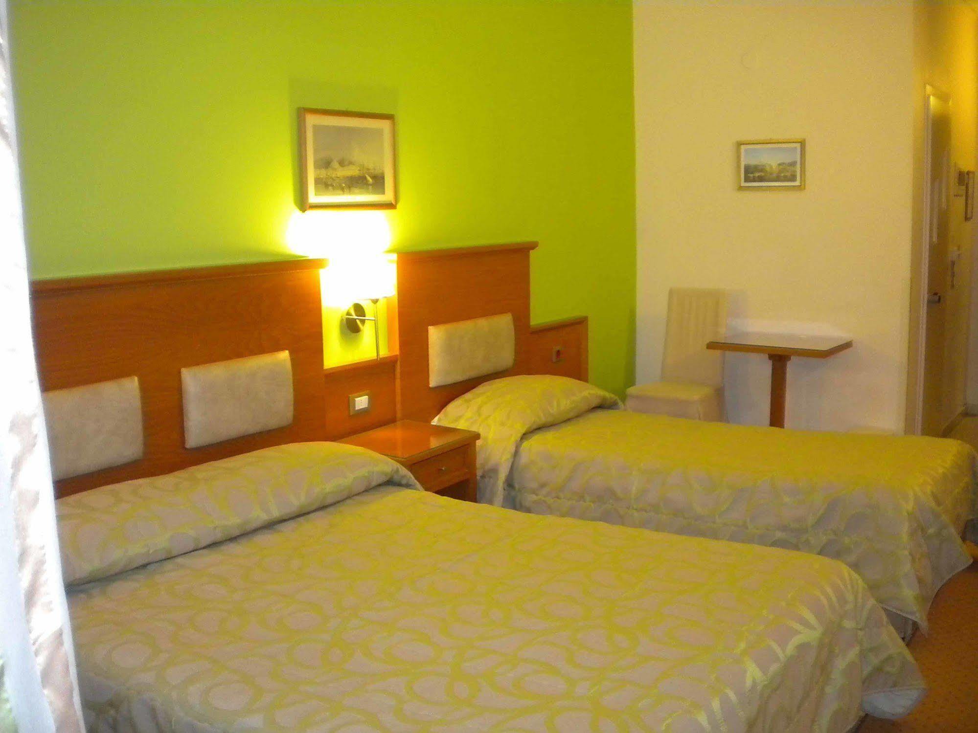 Paradise Lost Hotel-Apartments Tolo Ngoại thất bức ảnh